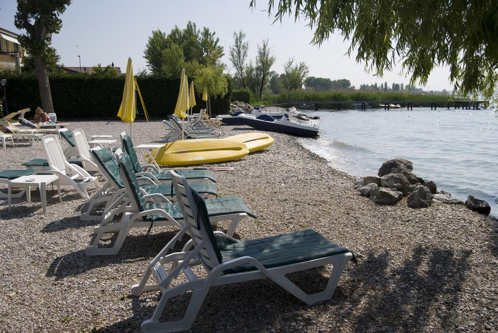 Hotel Astoria Lido Sirmione Exteriör bild